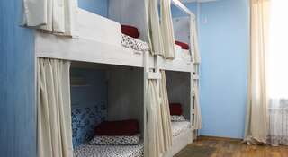 Хостел Gabzov Астрахань Кровать в общем 8-местном номере для мужчин-8