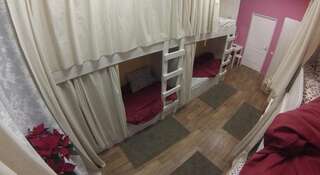 Хостел Gabzov Астрахань Кровать в общем 8-местном номере для женщин-5